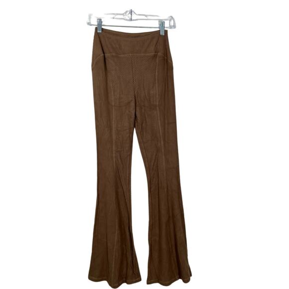 NWT Area Stars Brown Stretchy Soft Textured Bell Bottoms Leggings Pants Size XS - Picture 1 of 9